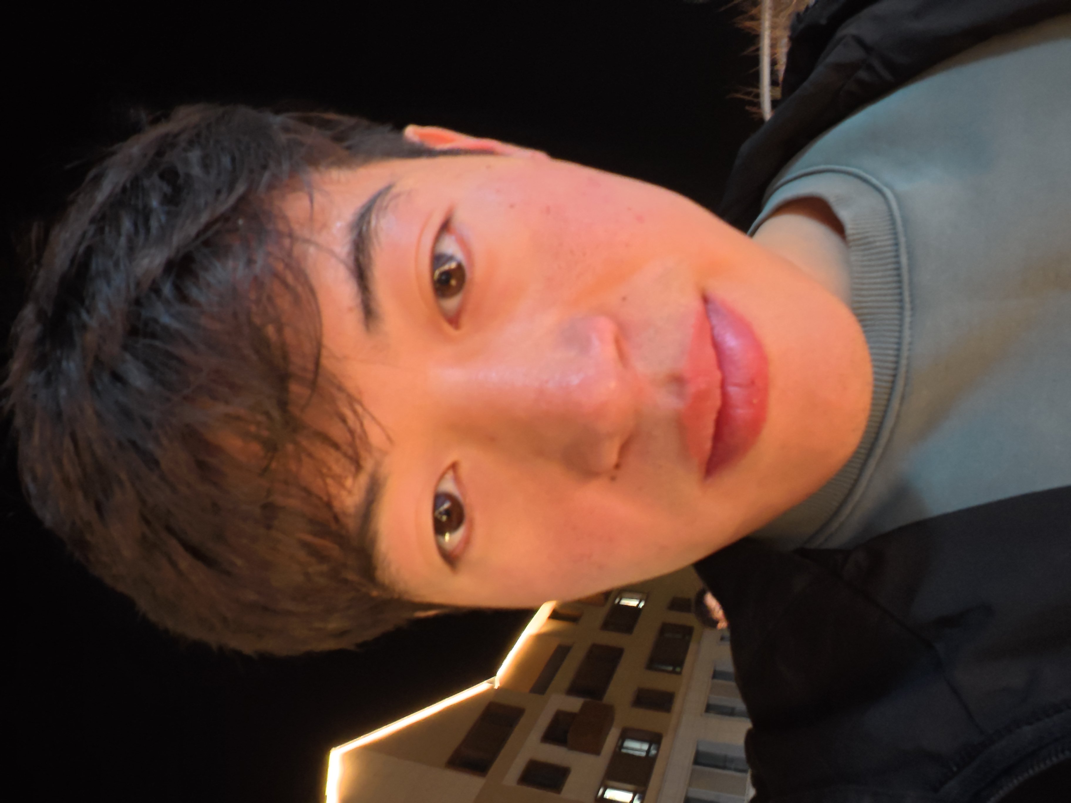 黄教员 照片