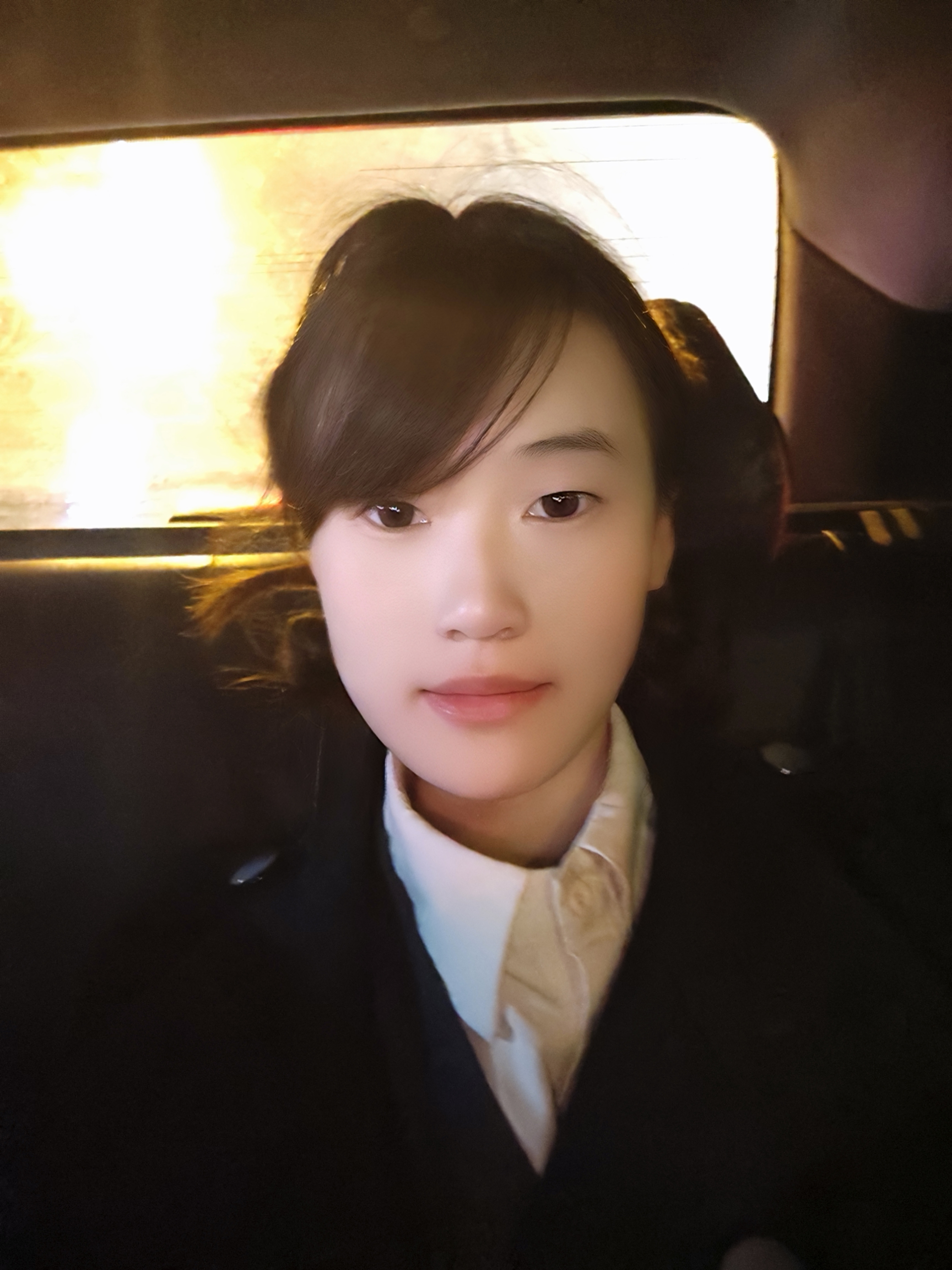李教员 照片