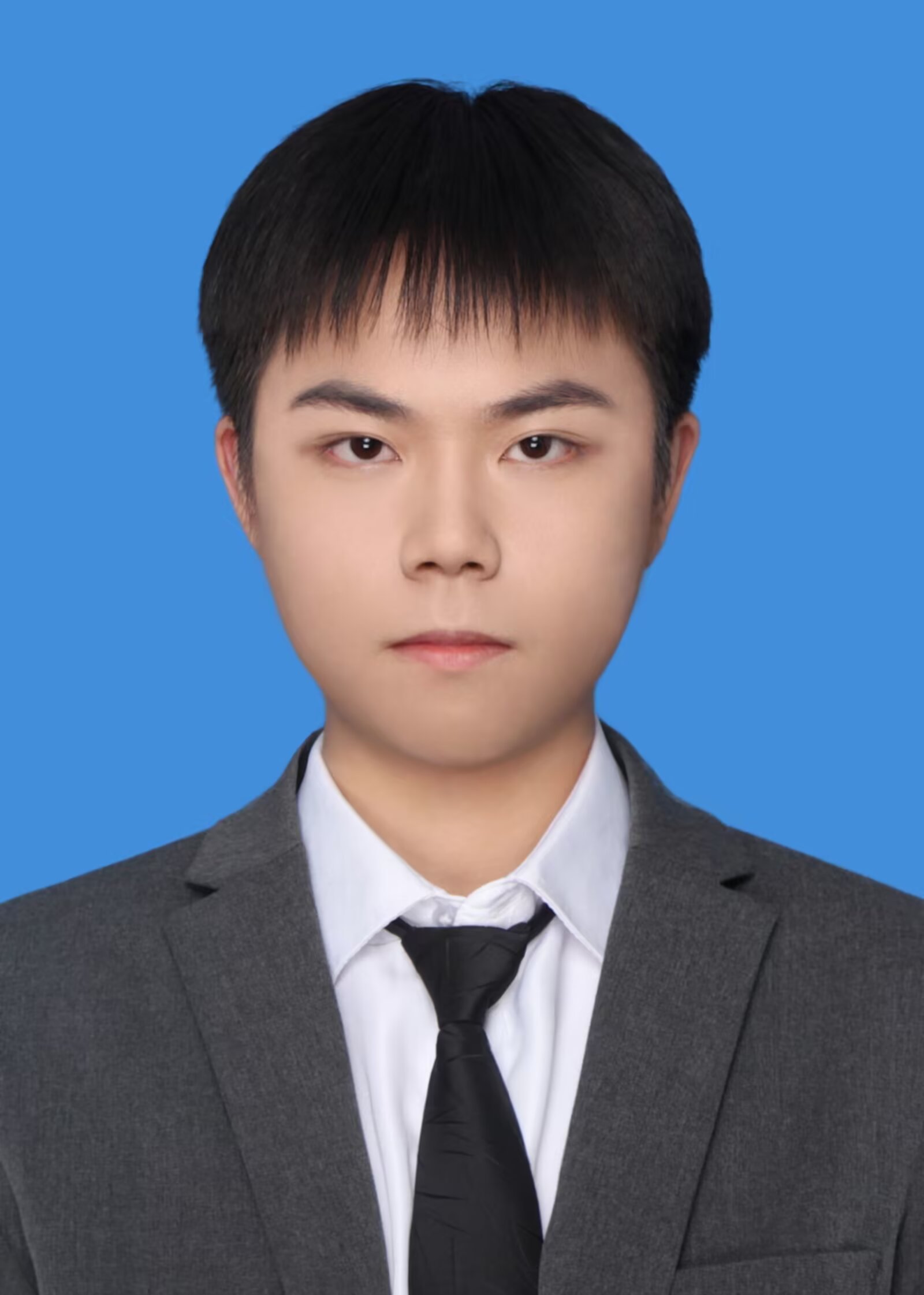 罗教员 照片