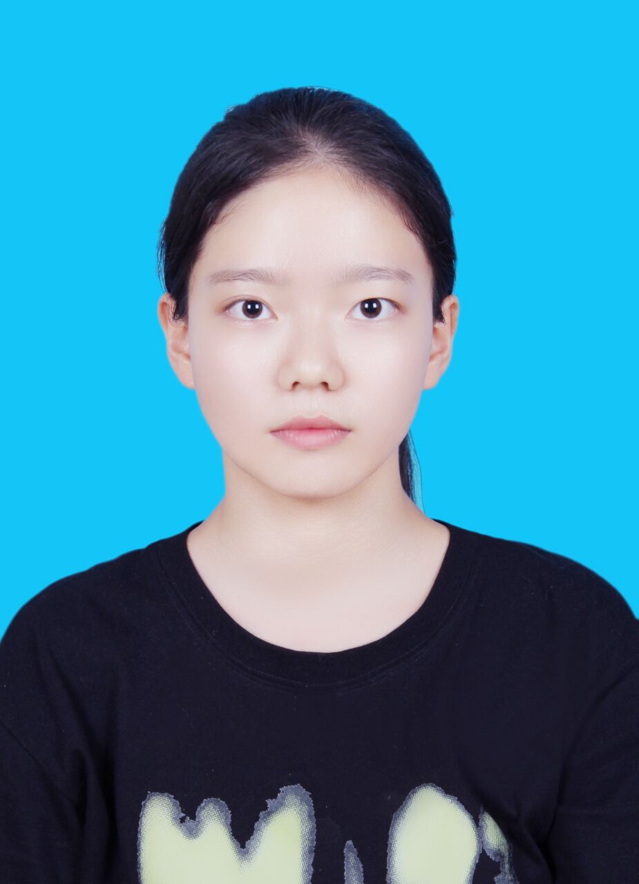 李教员 照片