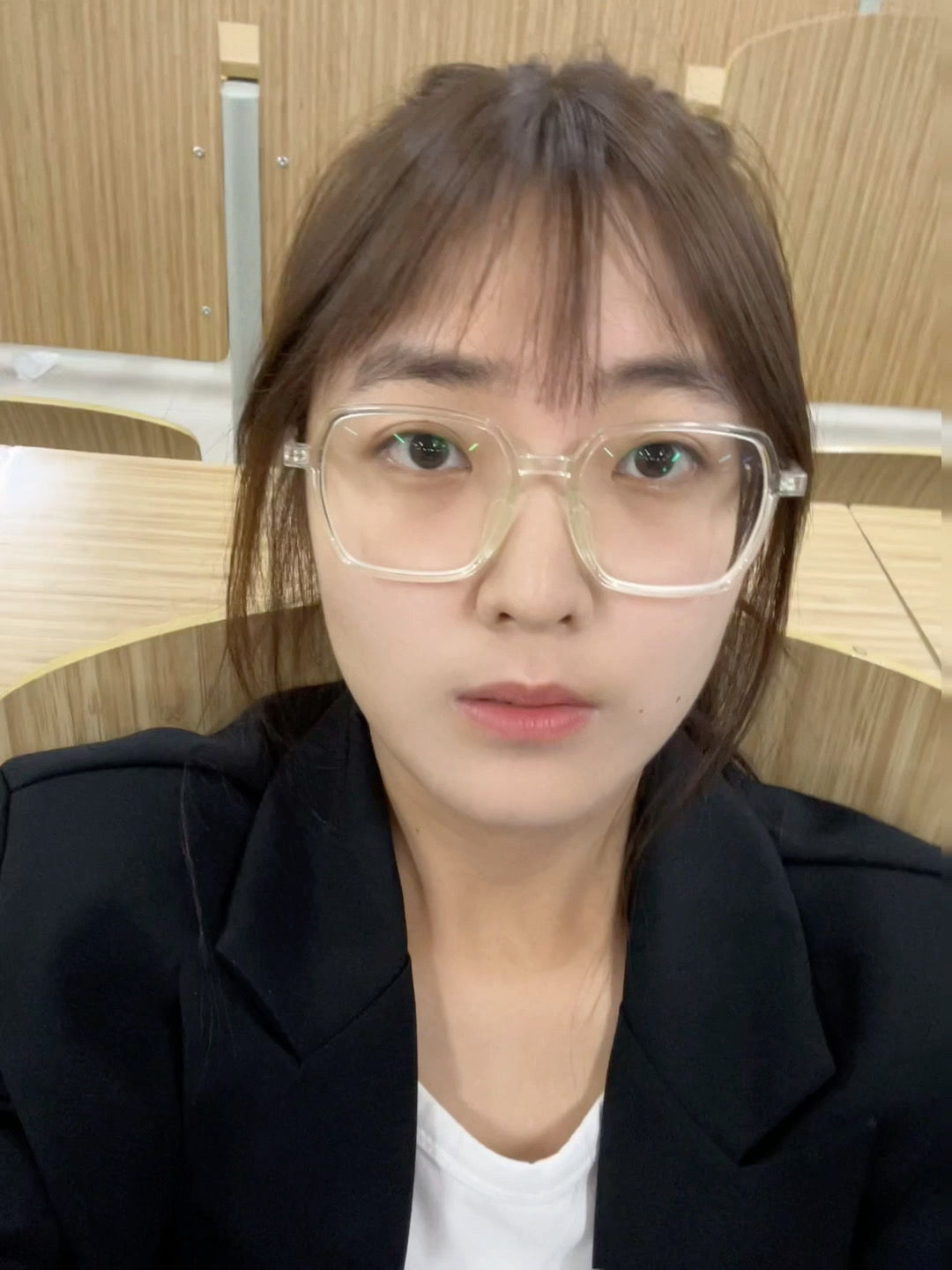 李教员 照片