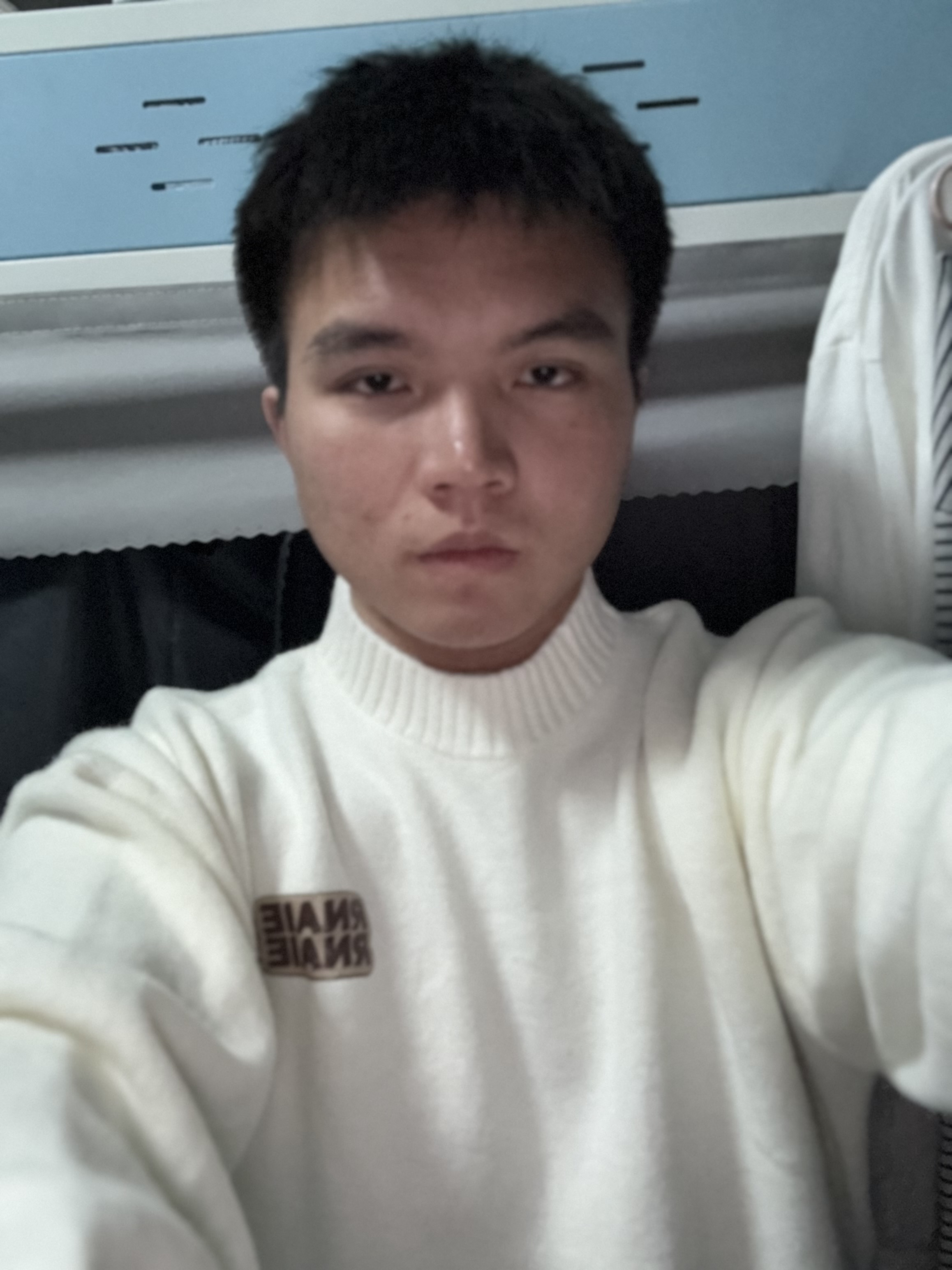 范教员 照片