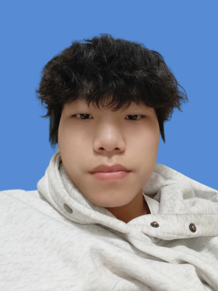 郑教员 照片