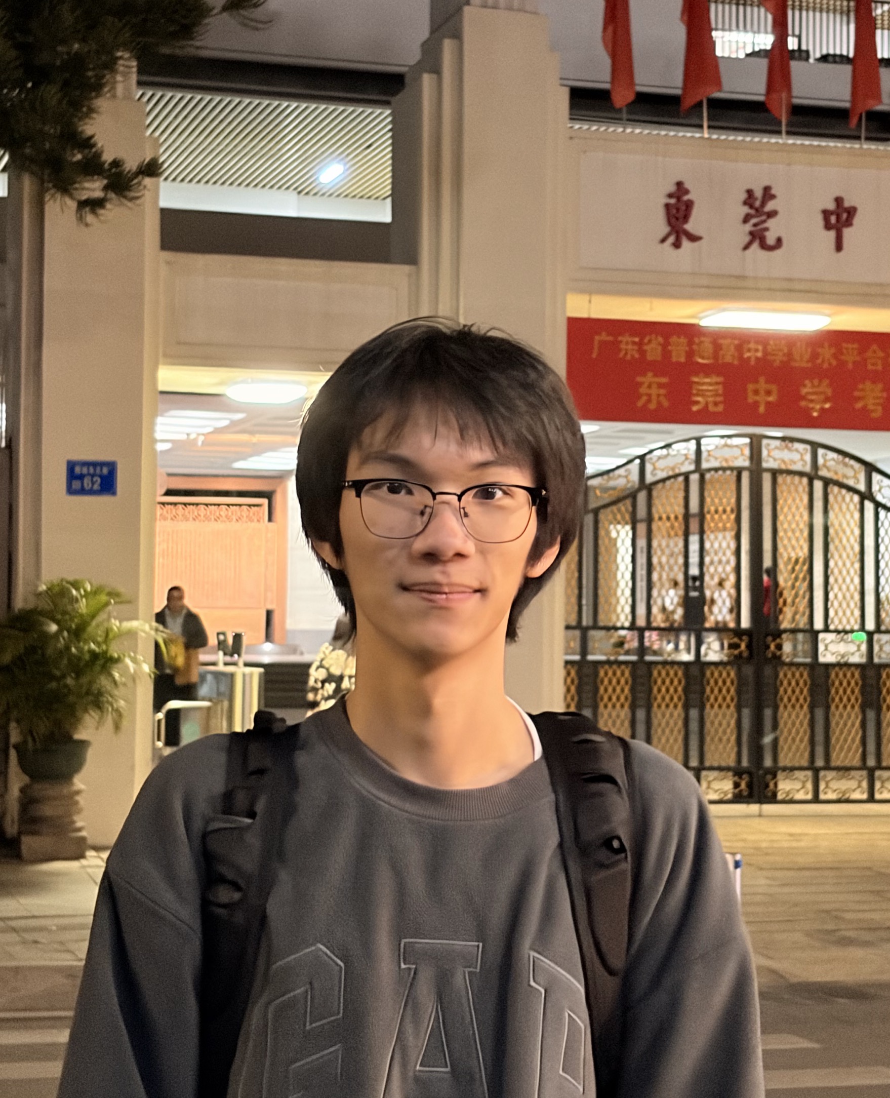 陈教员 照片