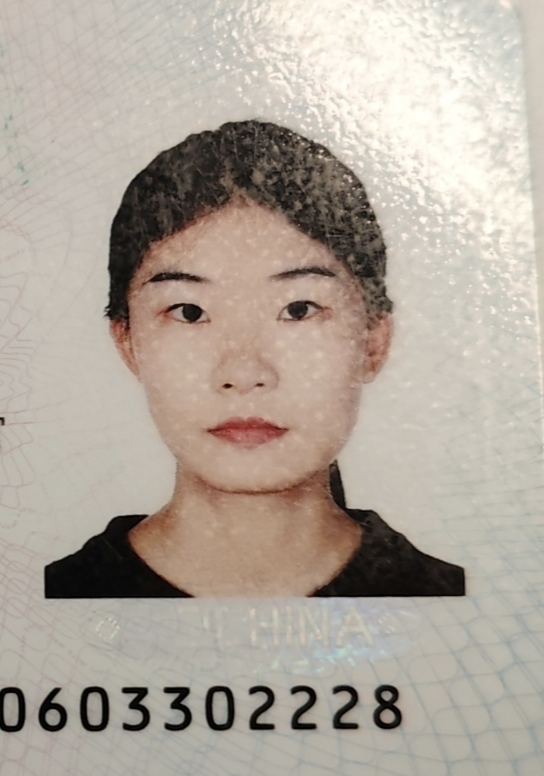 张教员 照片