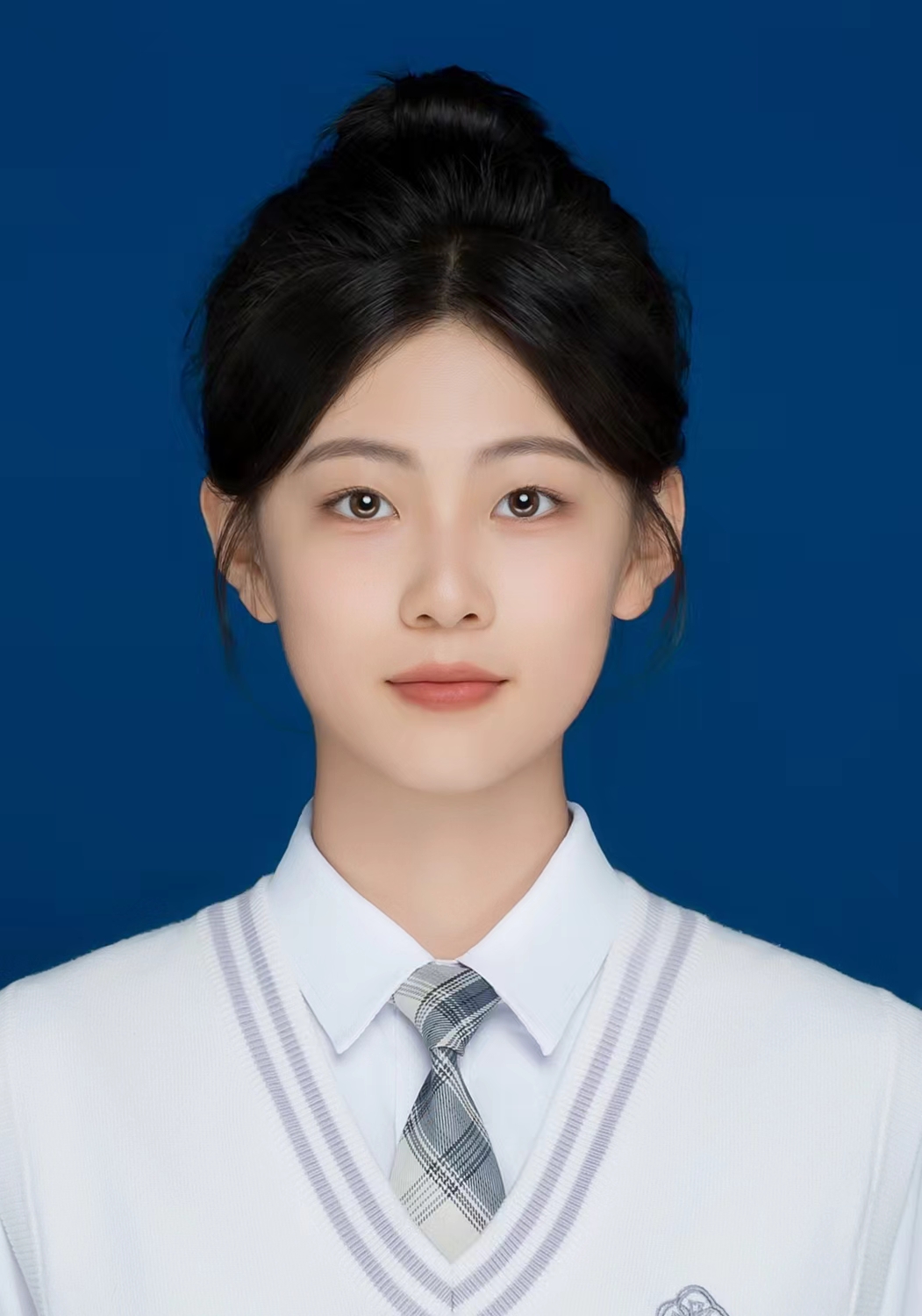 李教员 照片