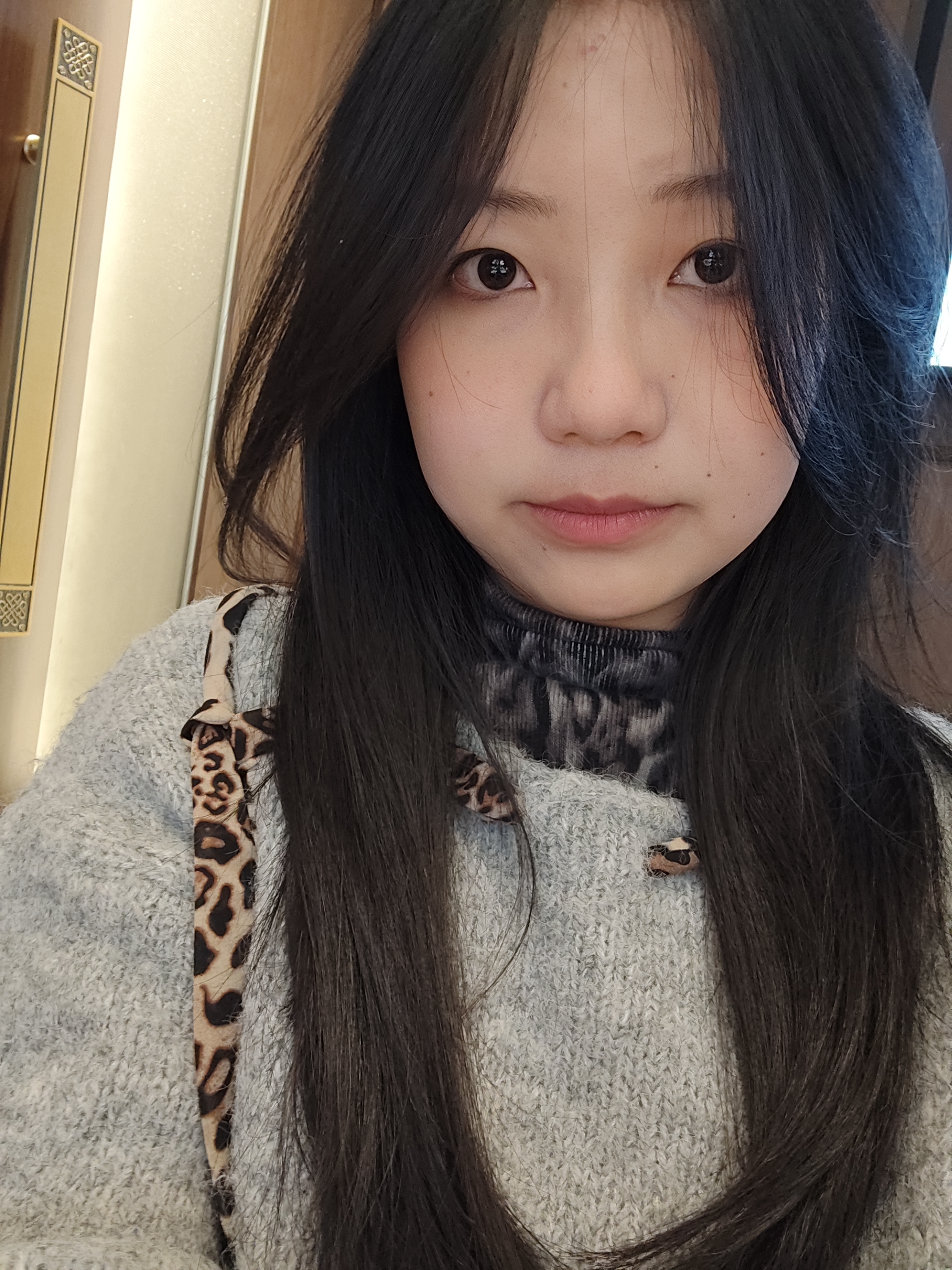 贺教员 照片
