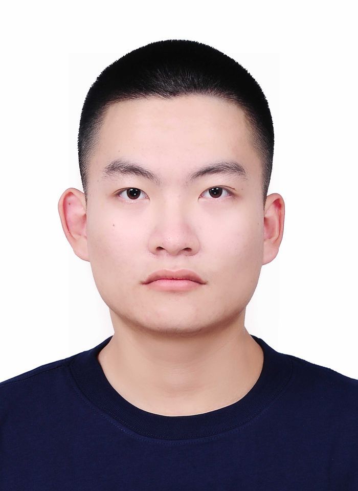 马教员 照片