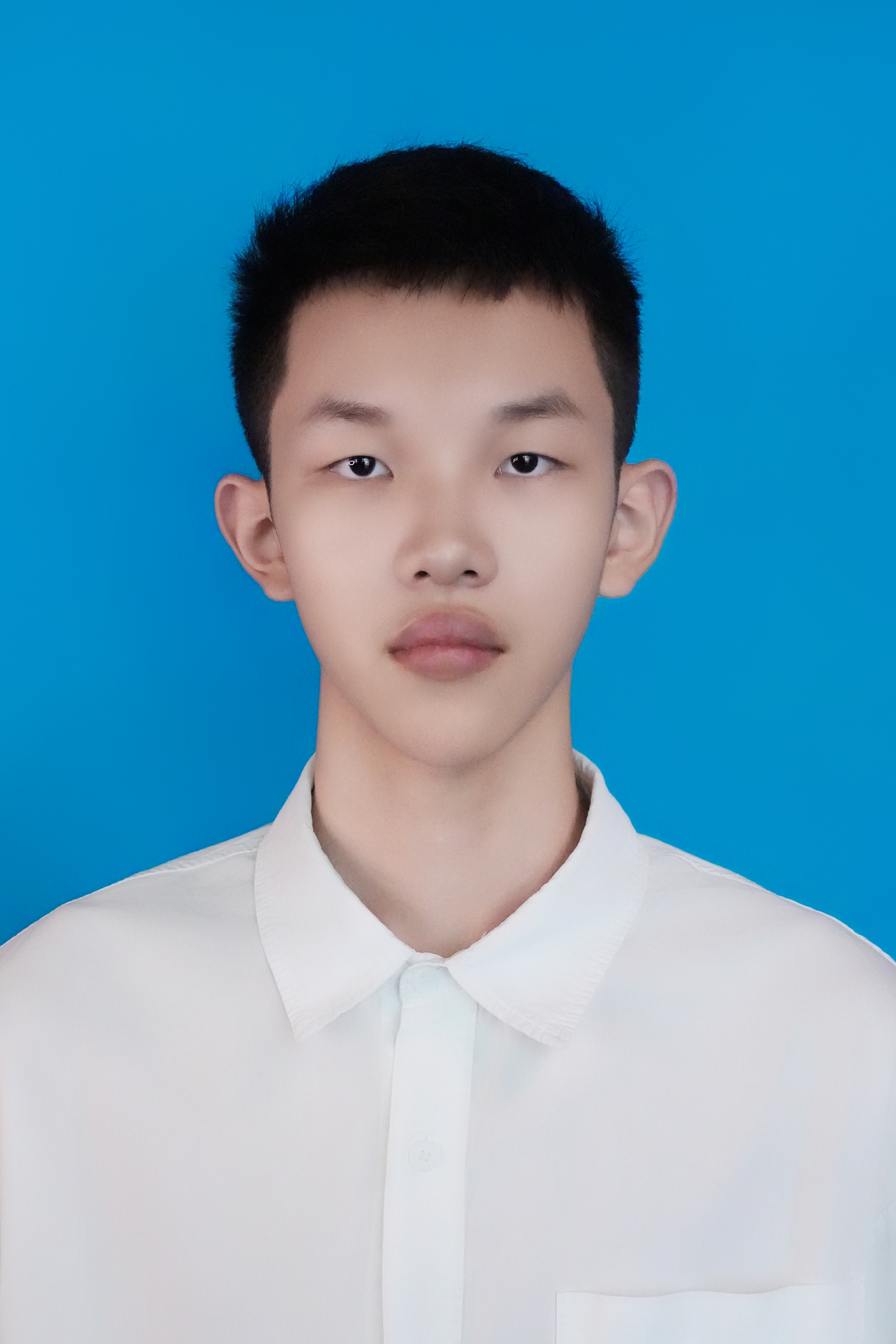 周教员 照片
