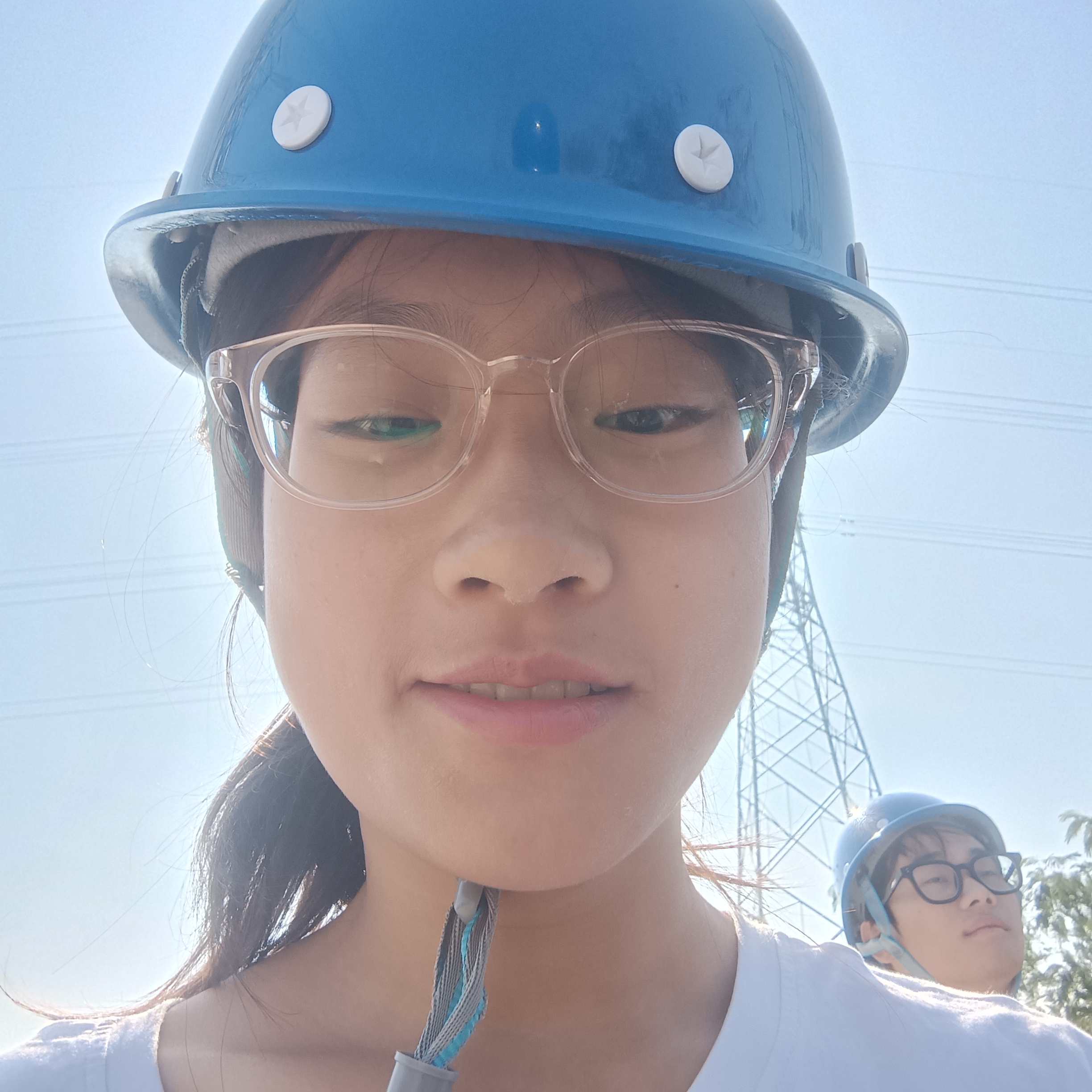梁教员 照片