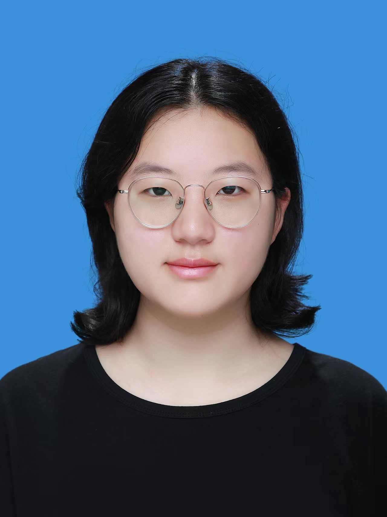 李教员 照片