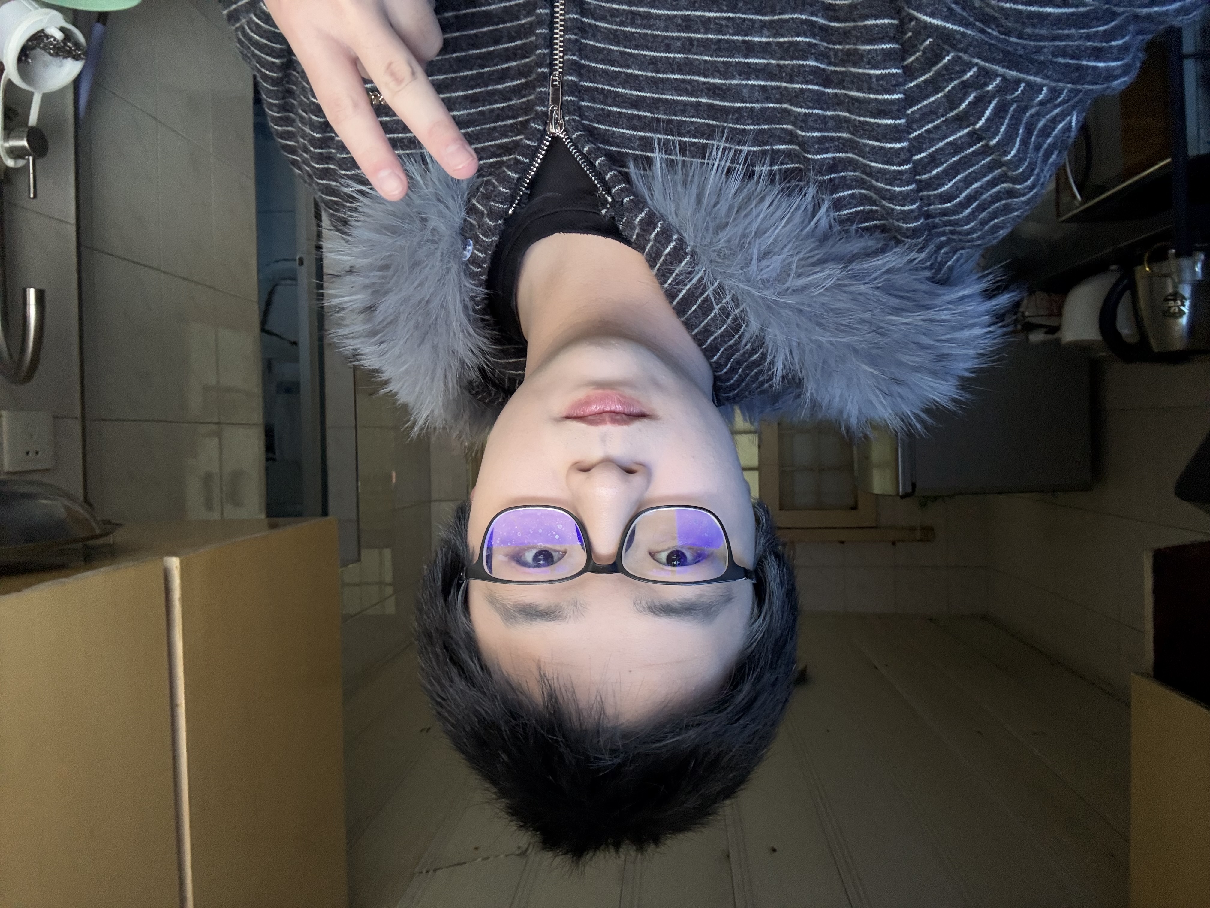 高教员 照片