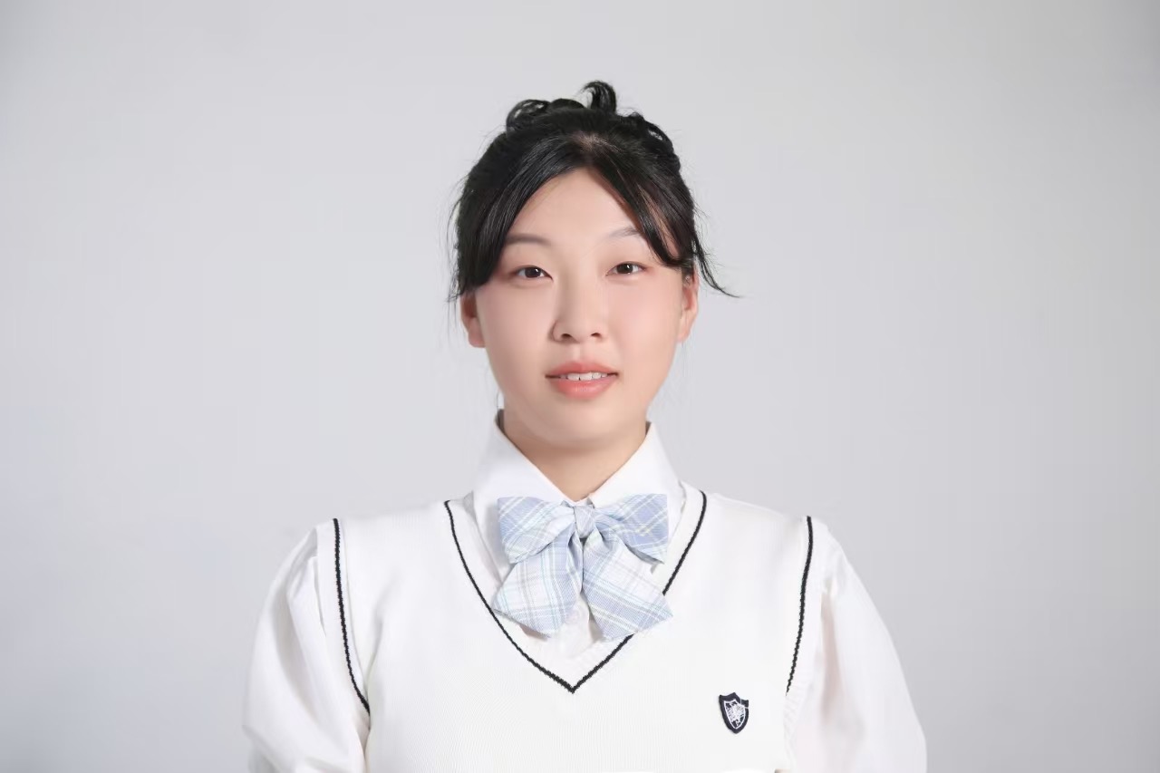 杨教员 照片