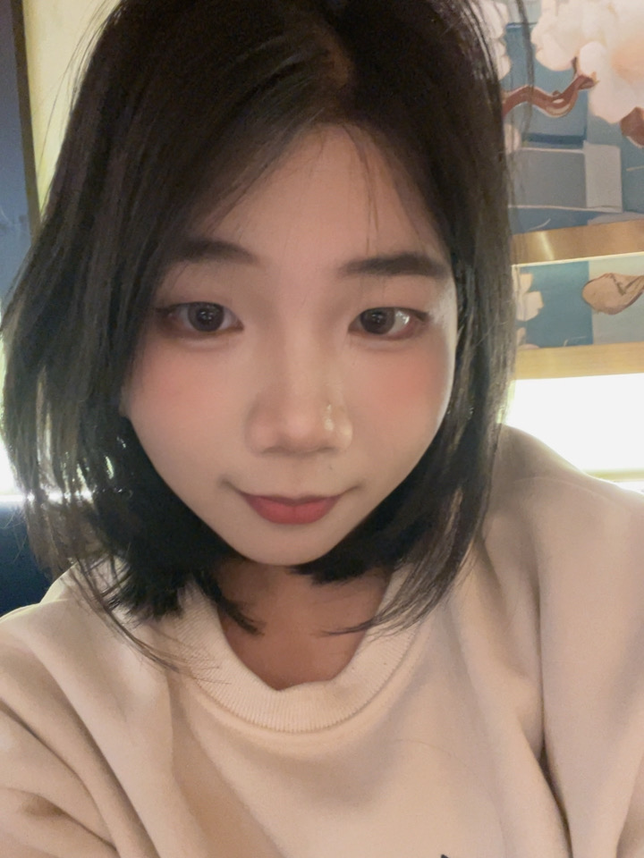 张教员 照片