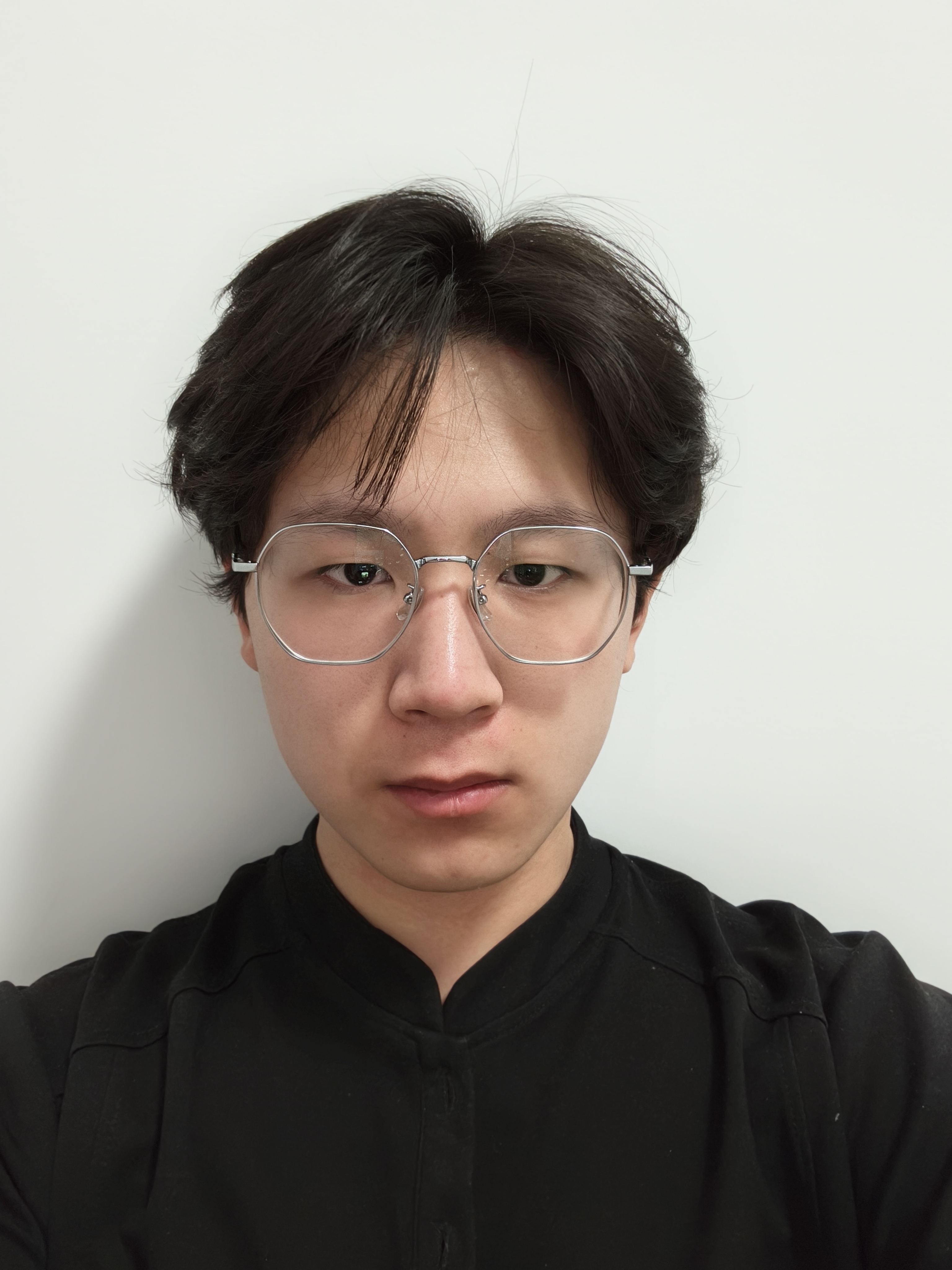 任教员 照片