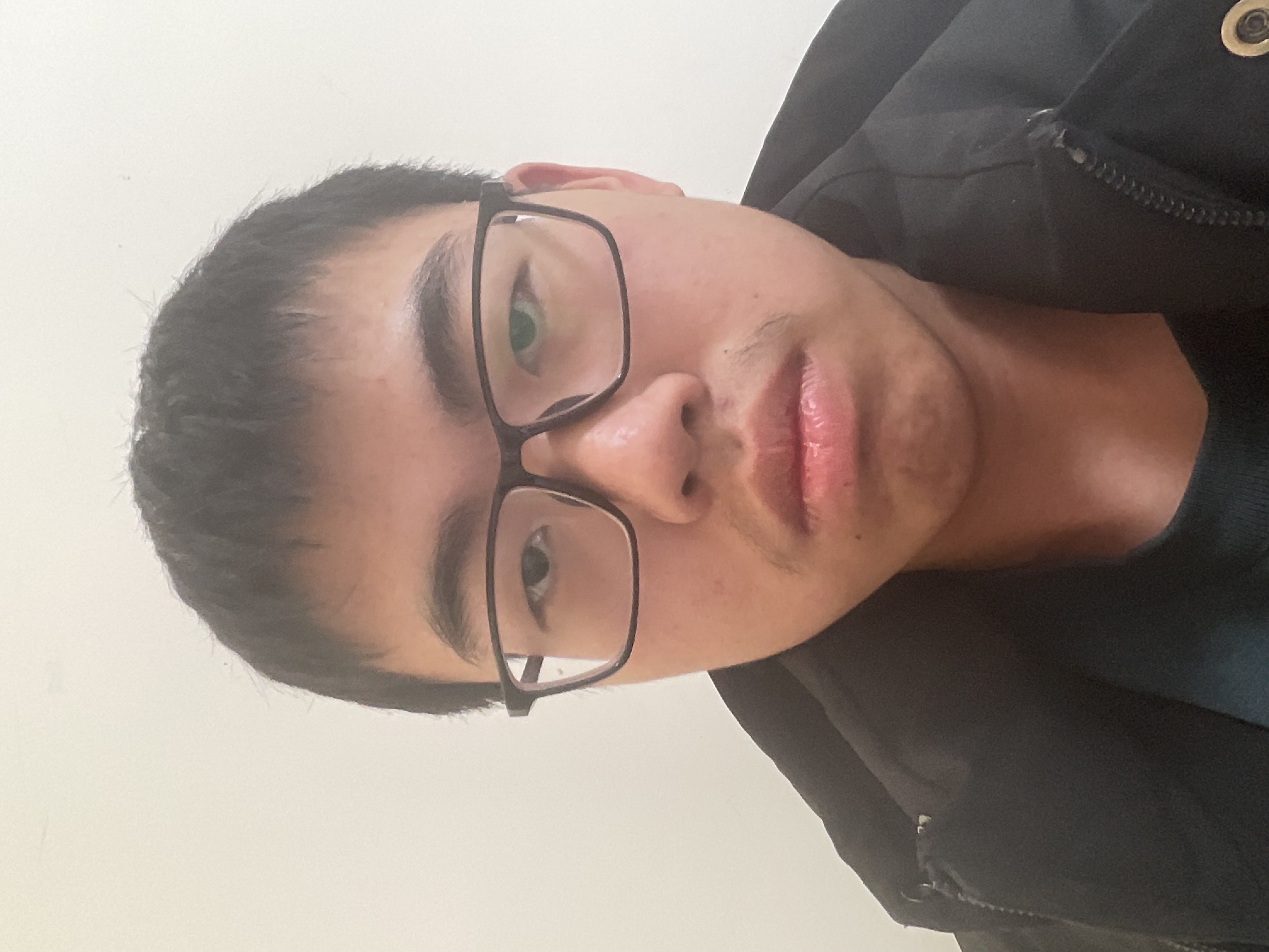 张教员 照片