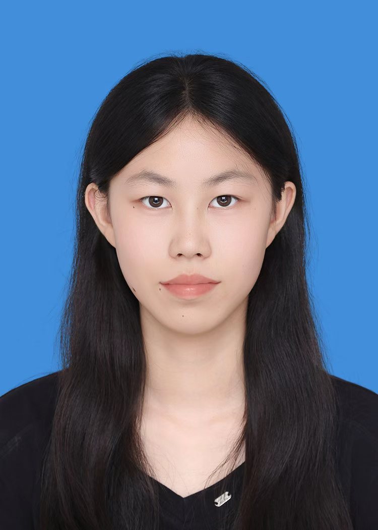 张教员 照片