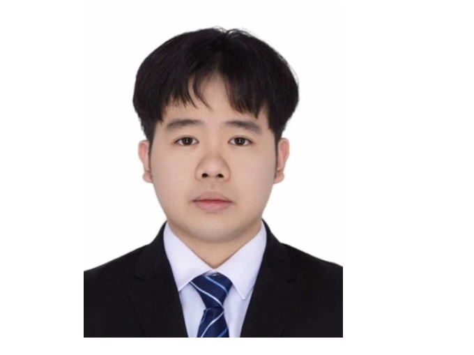 陈教员 照片