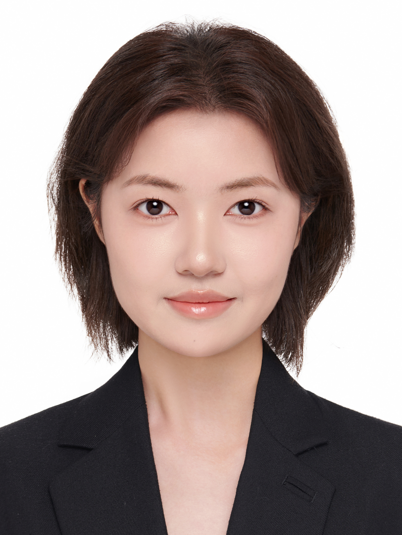 尹教员 照片
