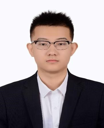 张教员 照片