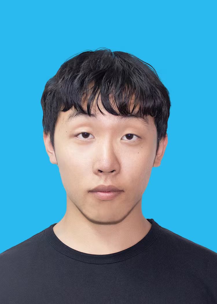 李教员 照片