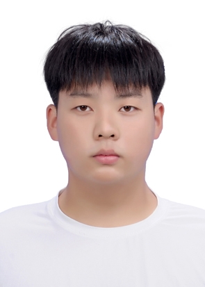 郄教员 照片