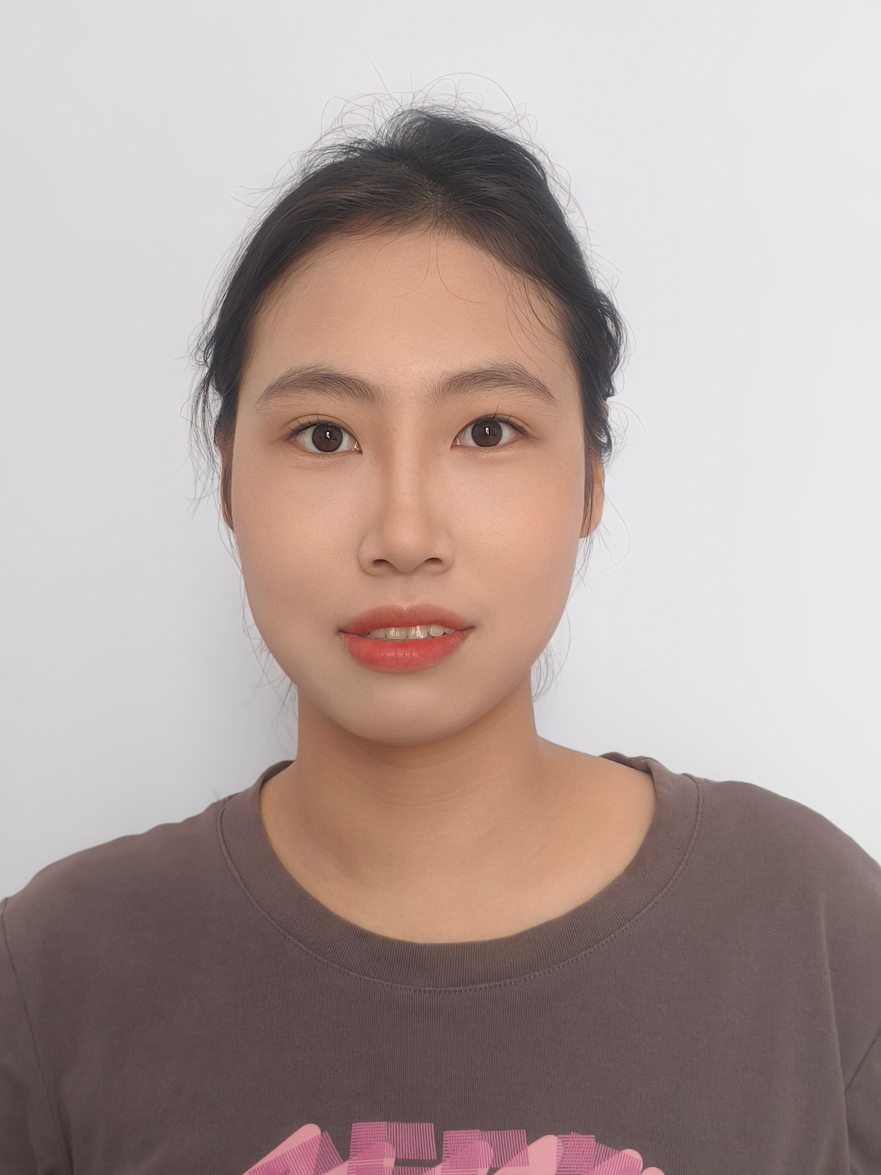王教员 照片