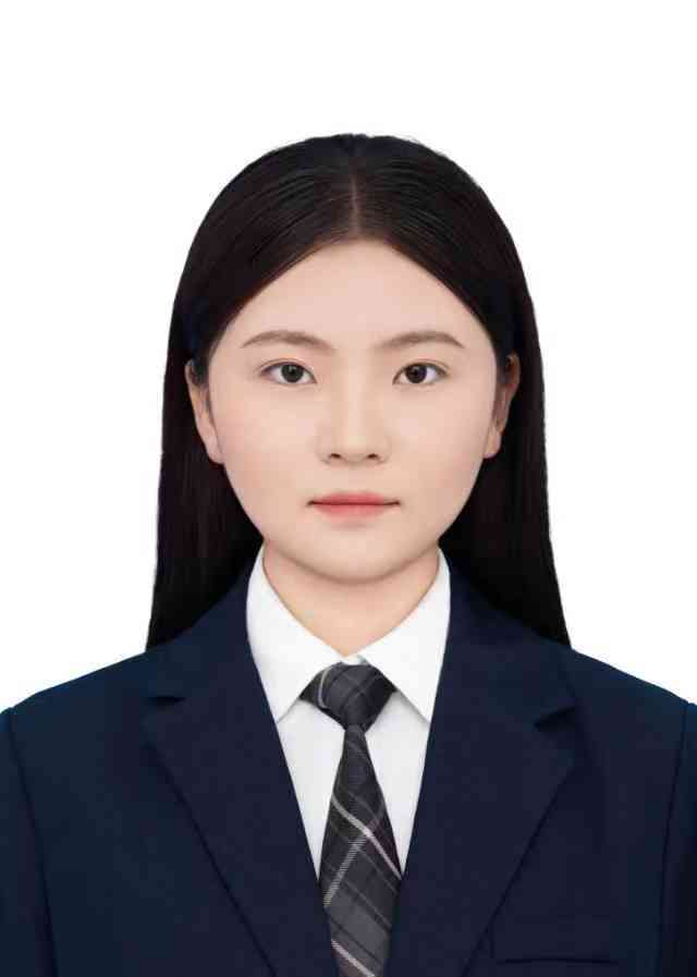 常教员 照片