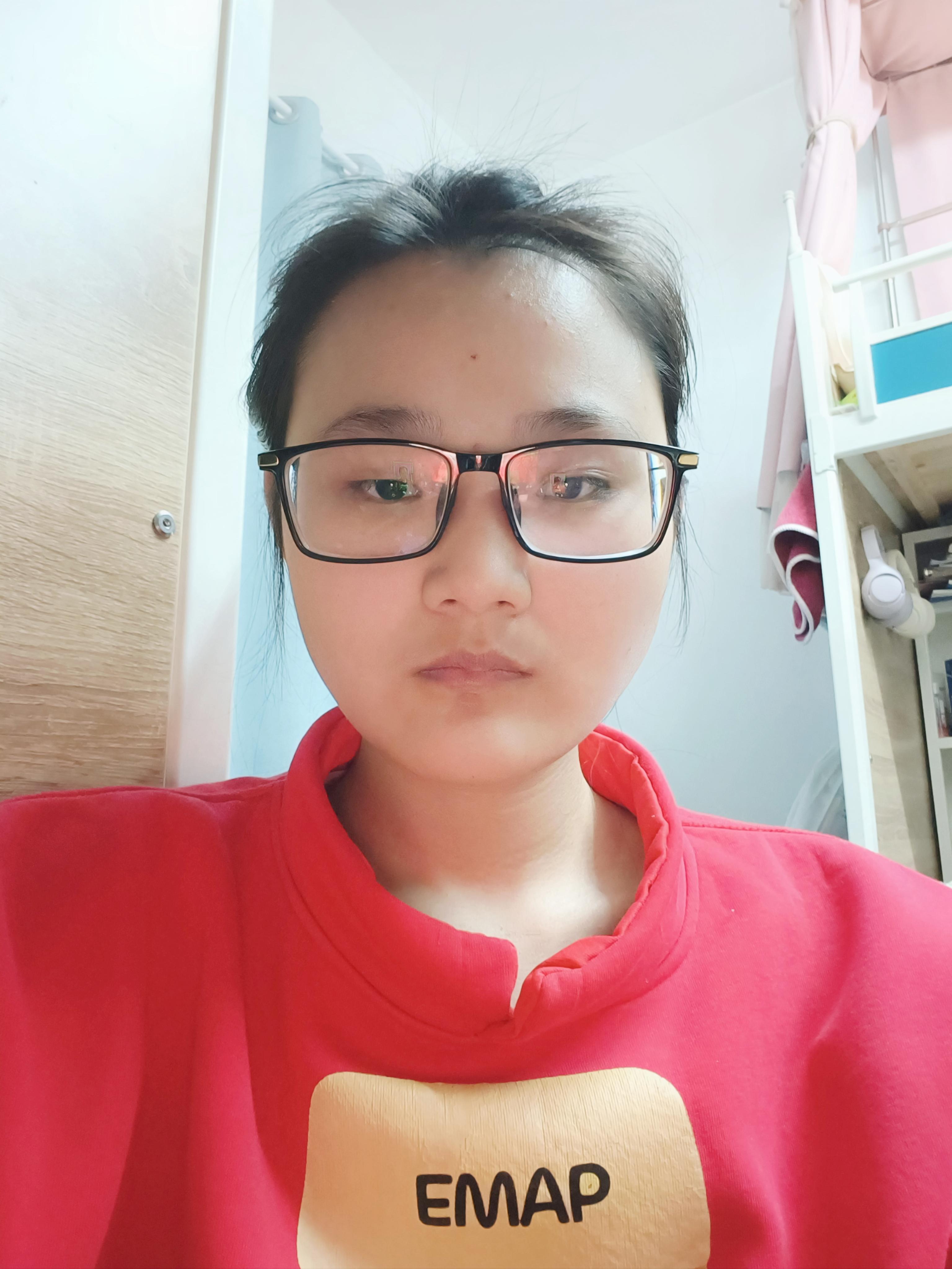 宋教员 照片