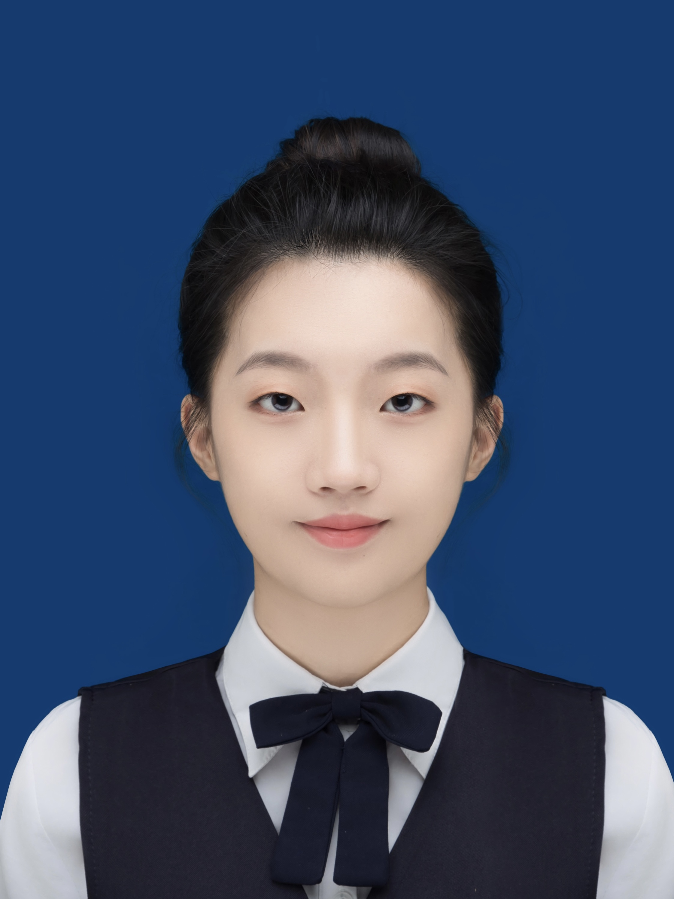 庹教员 照片