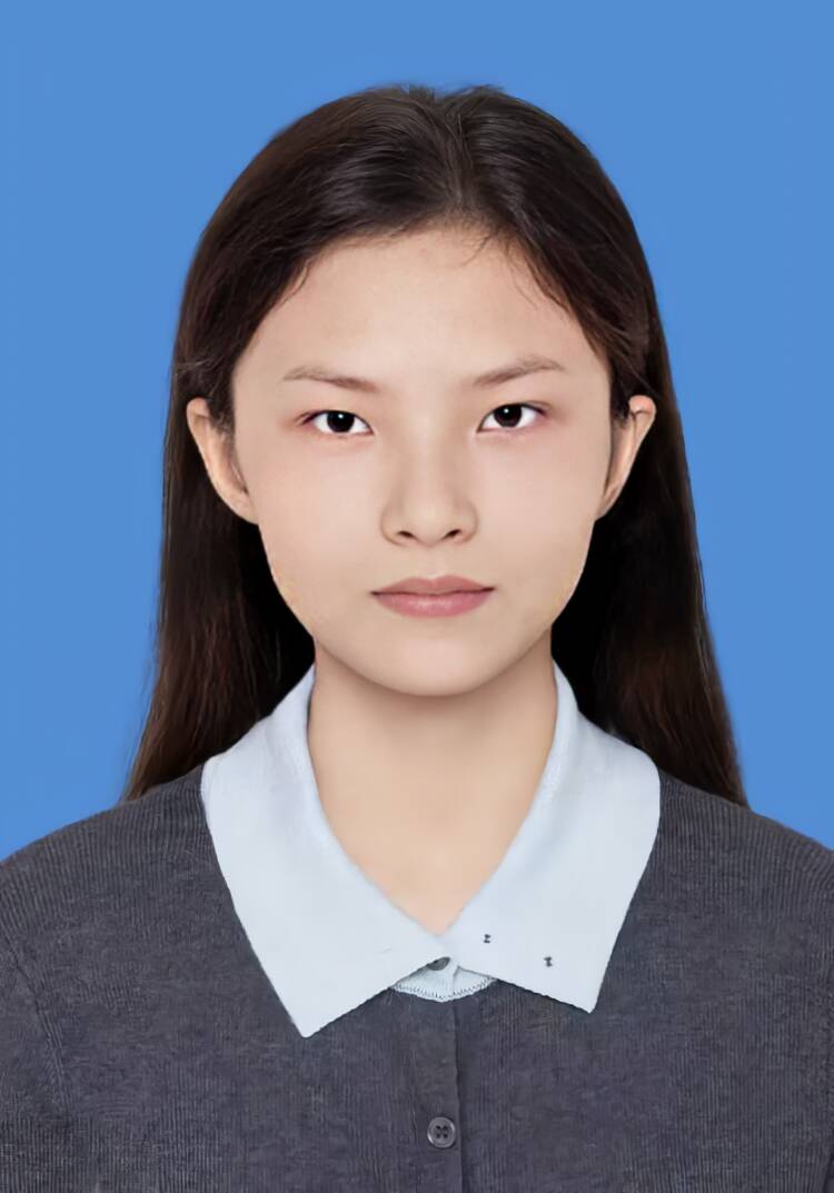 郑教员 照片