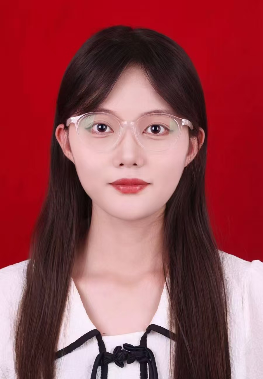 刘教员 照片