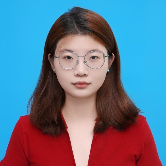 张教员 照片