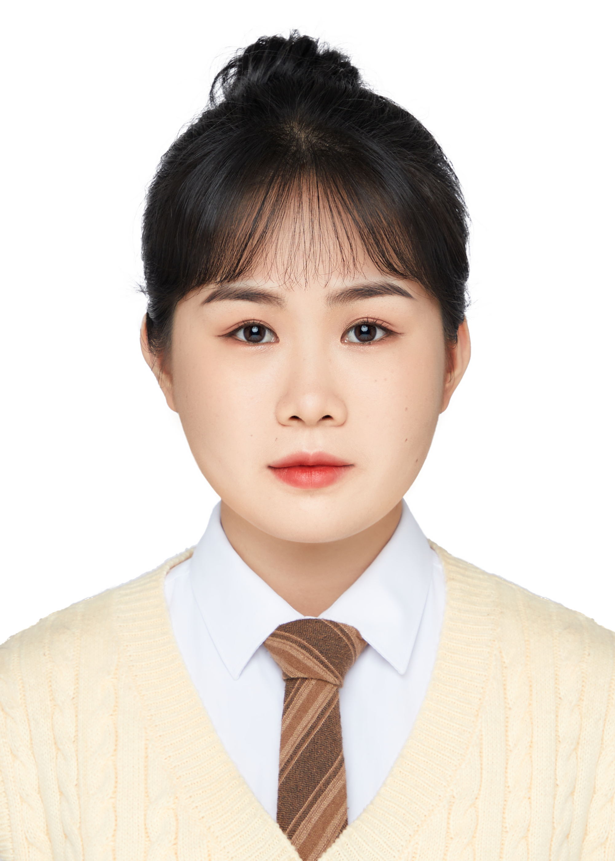 游教员 照片