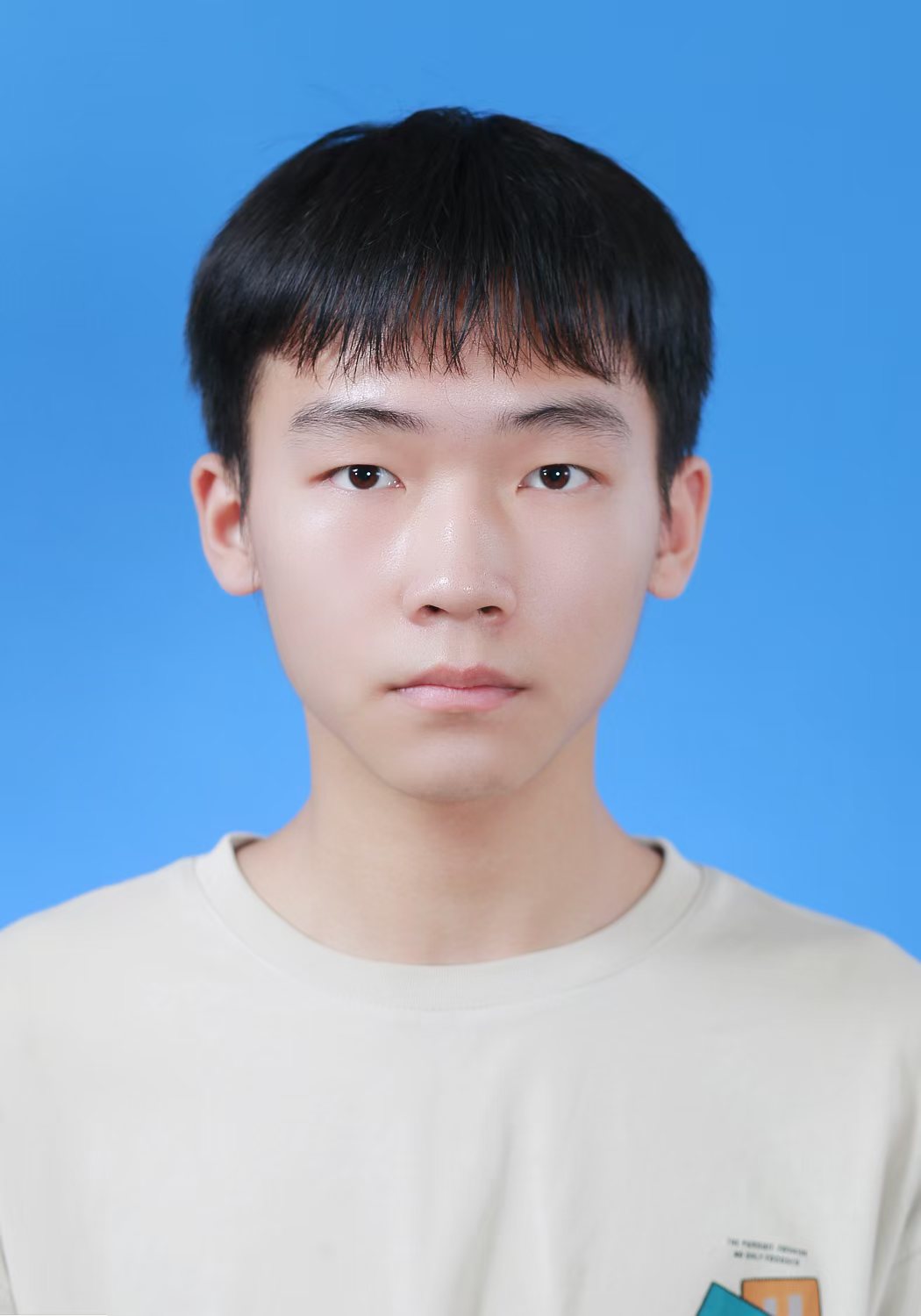 帅教员 照片