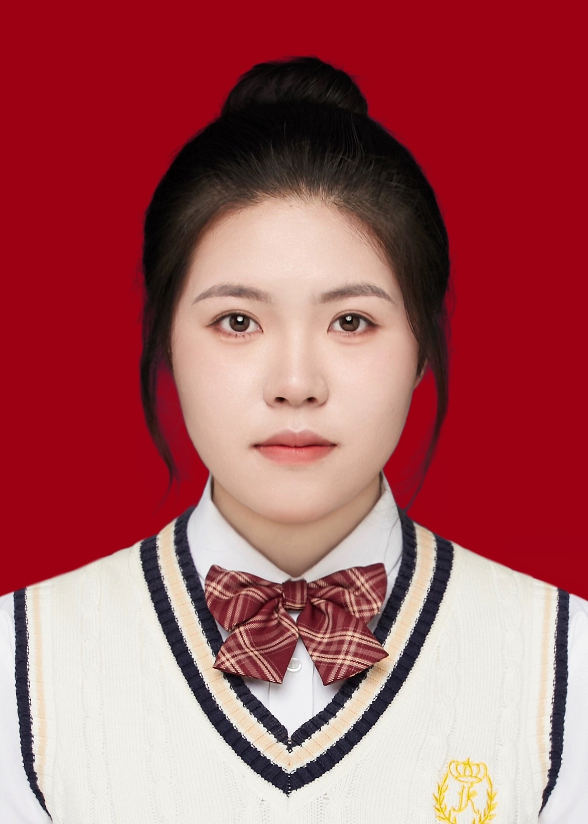 仇教员 照片