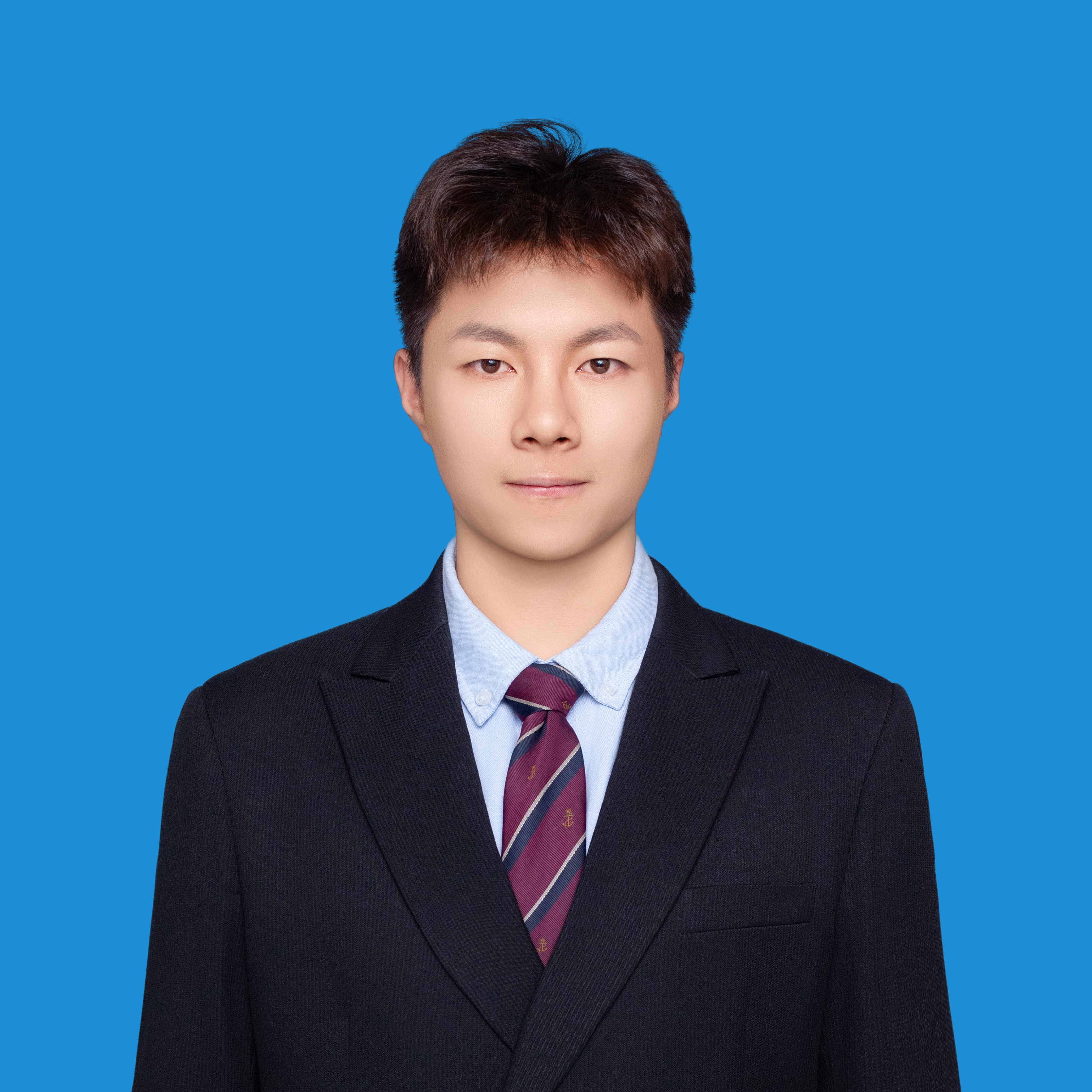 包教员 照片