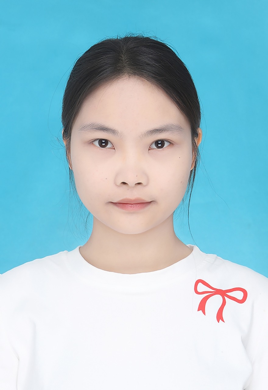 周教员 照片