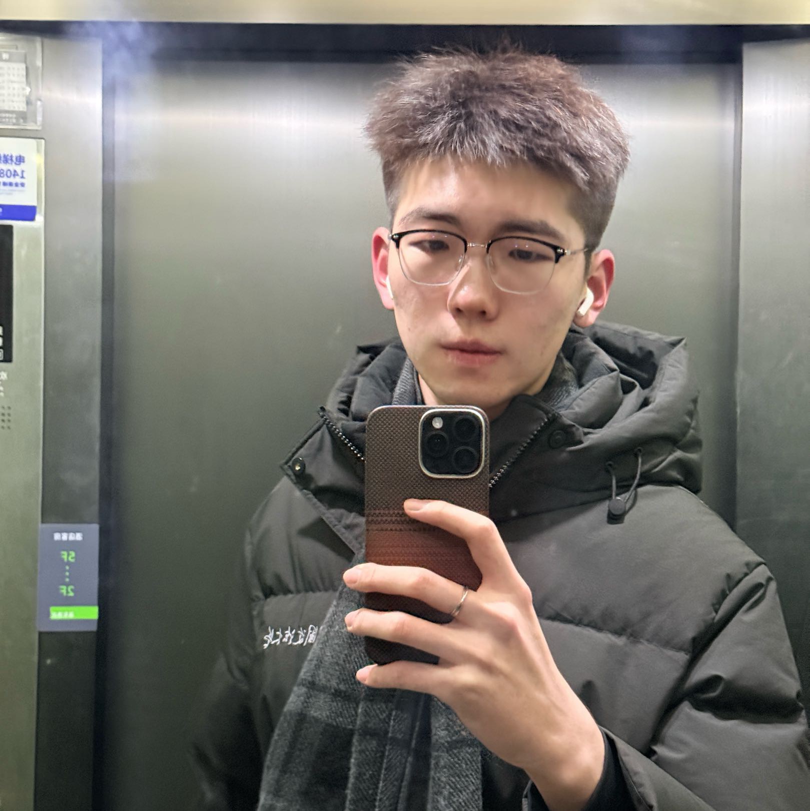 王教员 照片