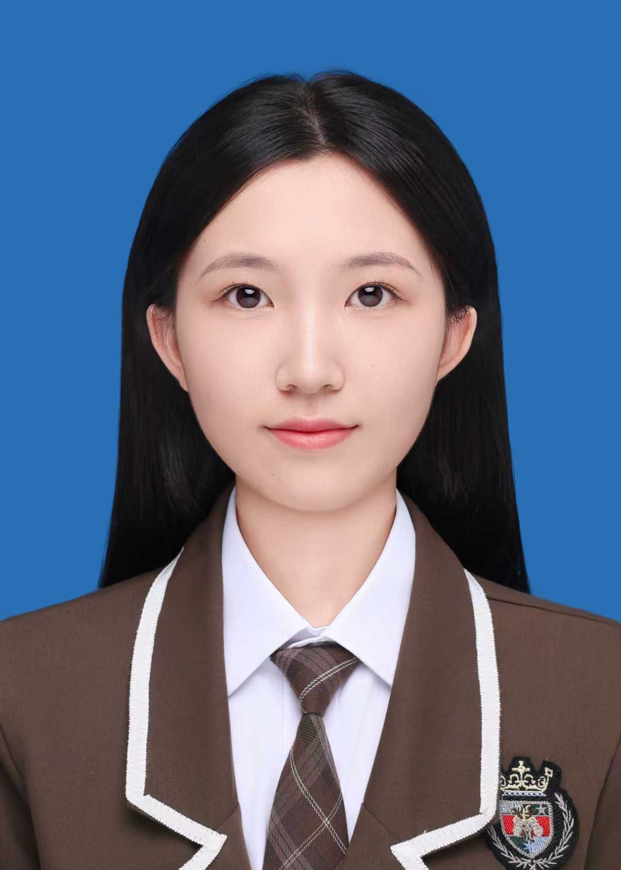 张教员 照片