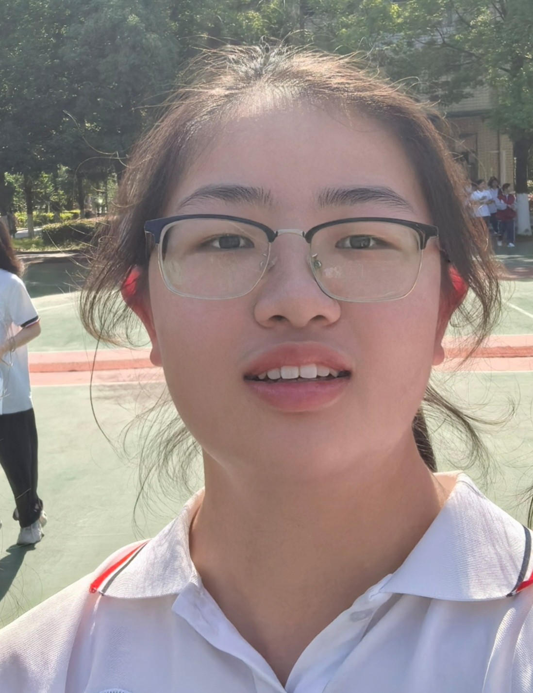 陈教员 照片