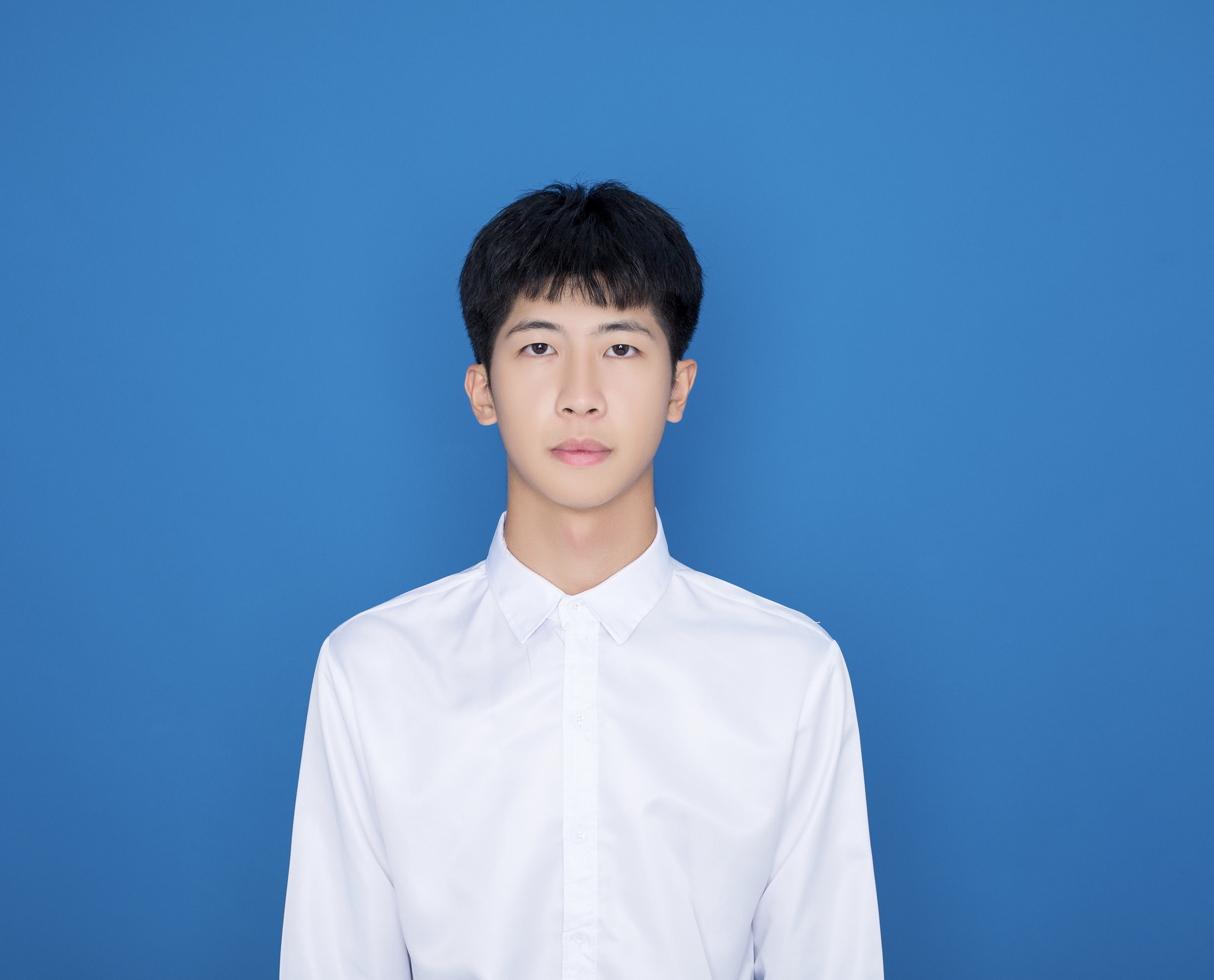 陈教员 照片