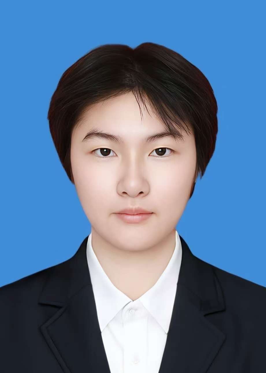 张教员 照片