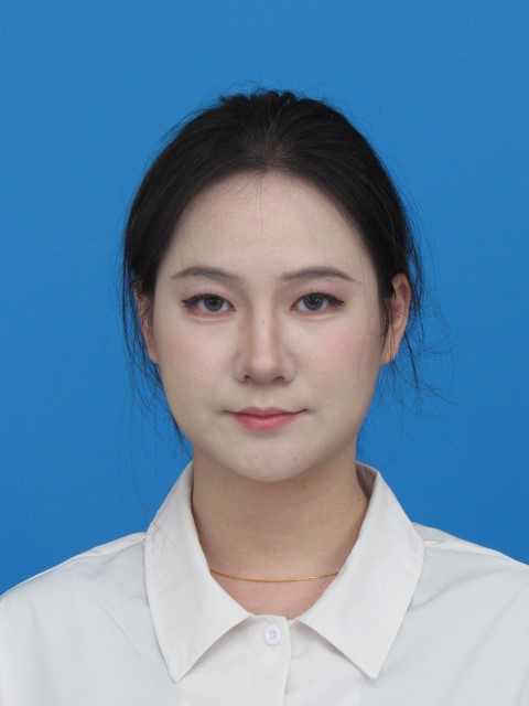 邓教员 照片