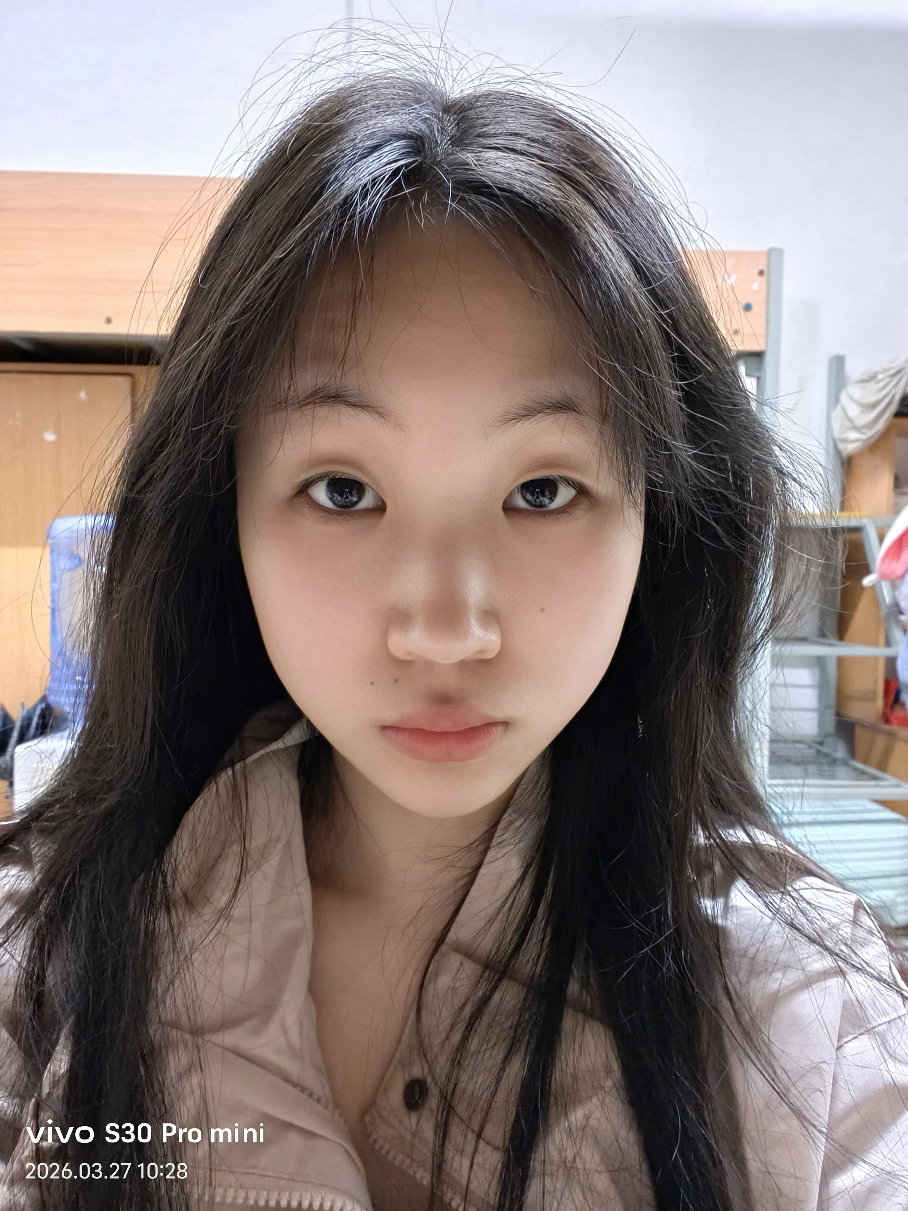 左教员 照片