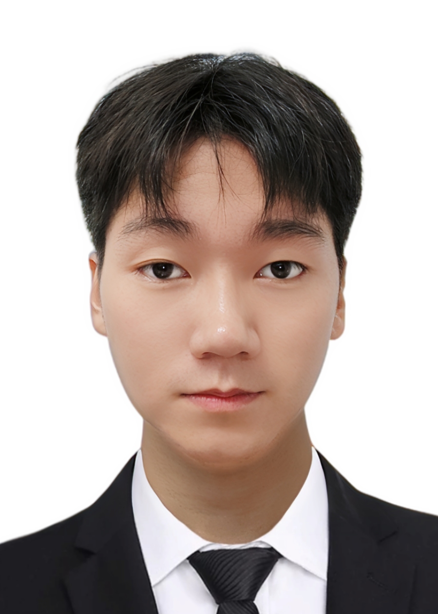 李教员 照片