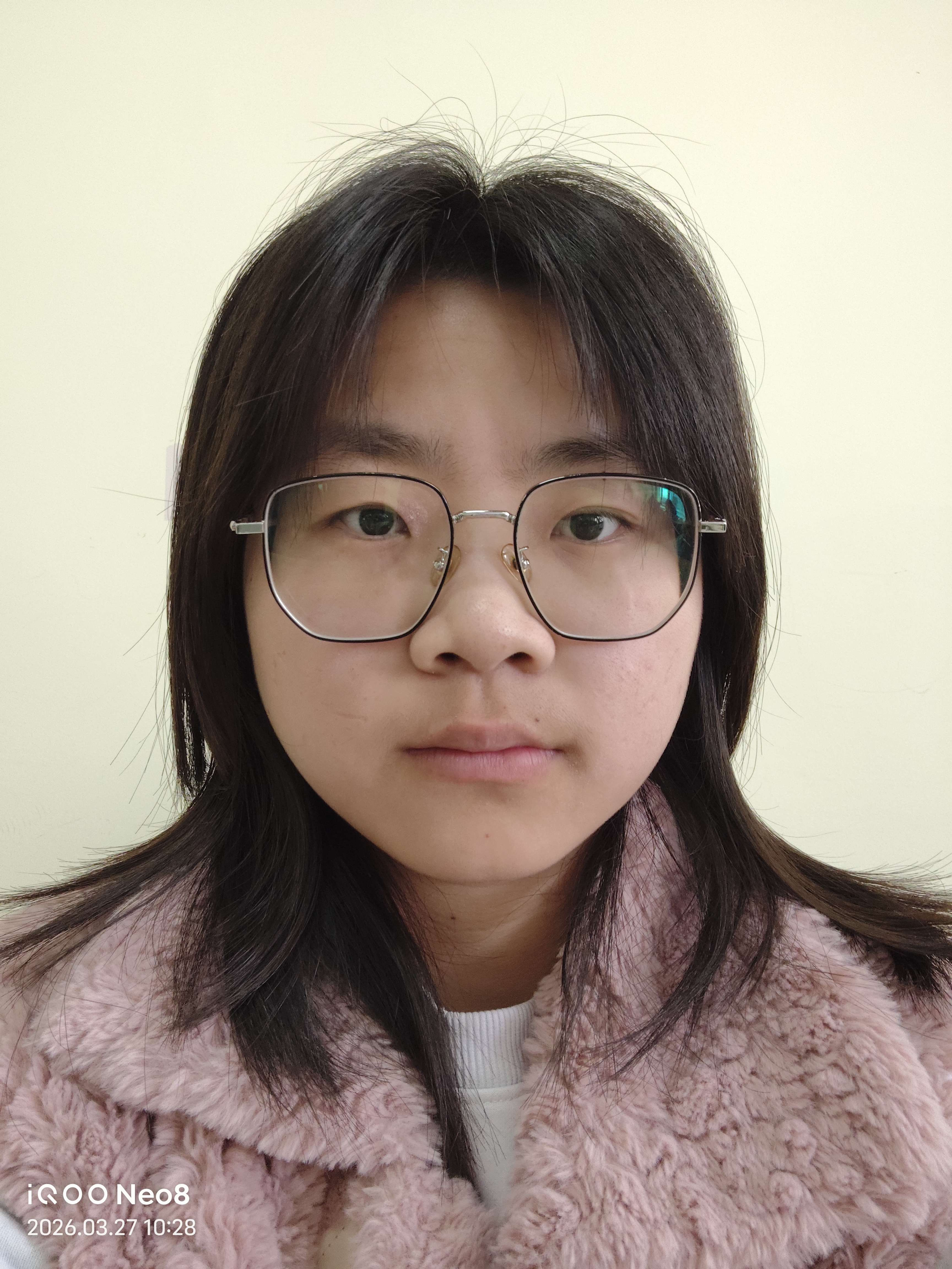 殷教员 照片