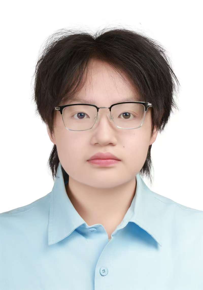 王教员 照片