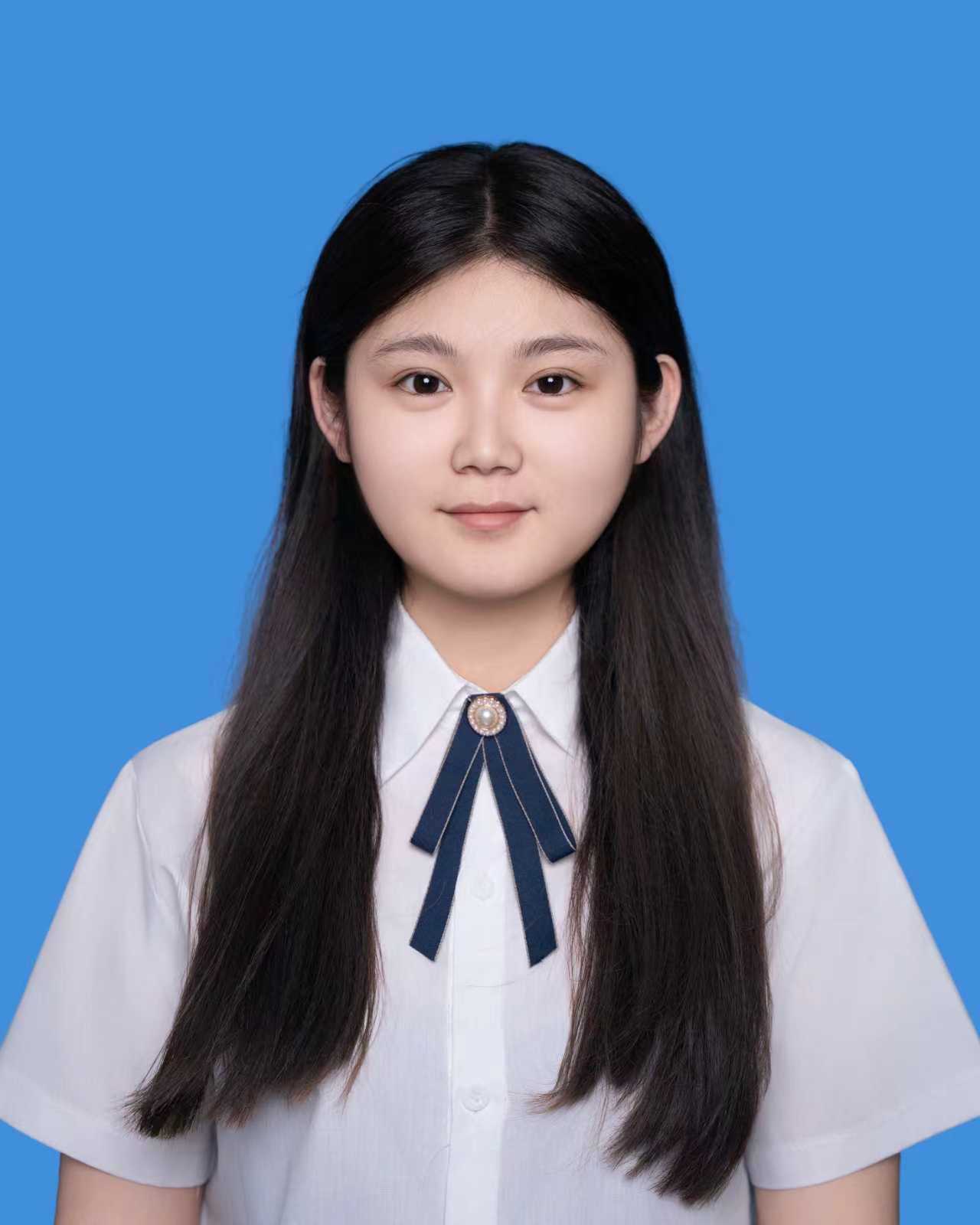 罗教员 照片